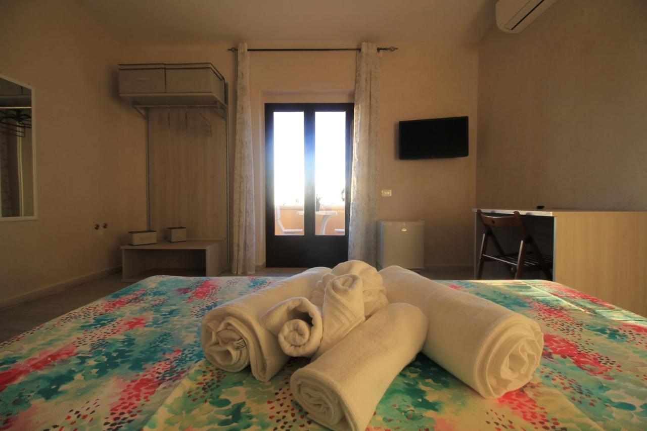 B&B Villa Orchidea Ricadi Bagian luar foto