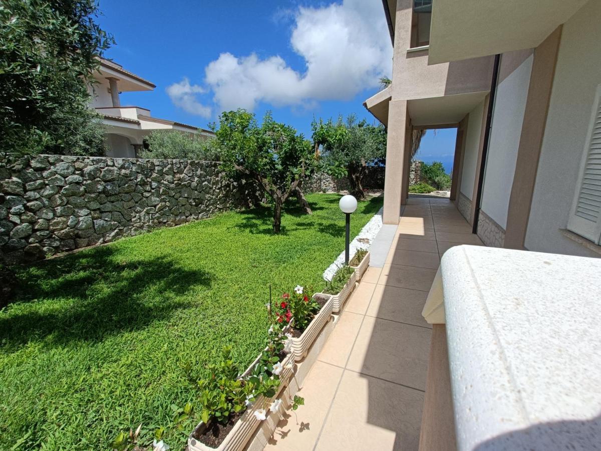 B&B Villa Orchidea Ricadi Bagian luar foto